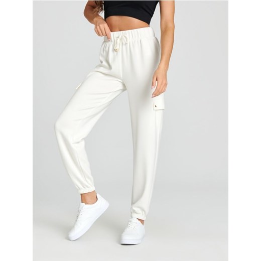 Sinsay - Spodnie - kremowy ze sklepu Sinsay w kategorii Spodnie damskie - zdjęcie 170477478