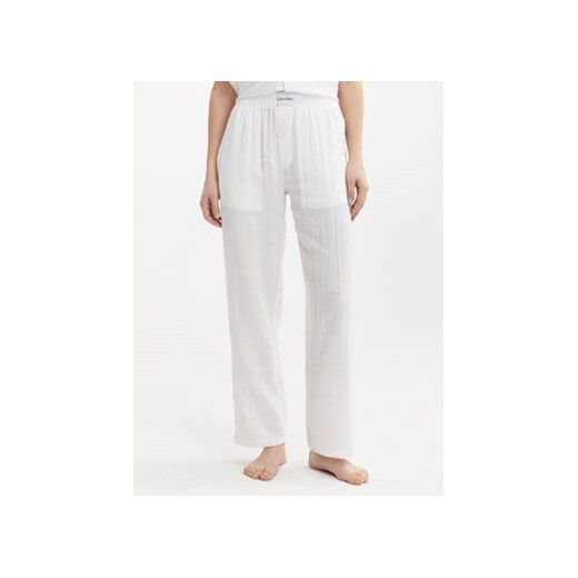 Calvin Klein Underwear Spodnie piżamowe 000QS7140E Biały Relaxed Fit ze sklepu MODIVO w kategorii Piżamy damskie - zdjęcie 170507345