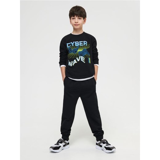 Sinsay - Spodnie dresowe jogger - czarny ze sklepu Sinsay w kategorii Spodnie chłopięce - zdjęcie 170522817