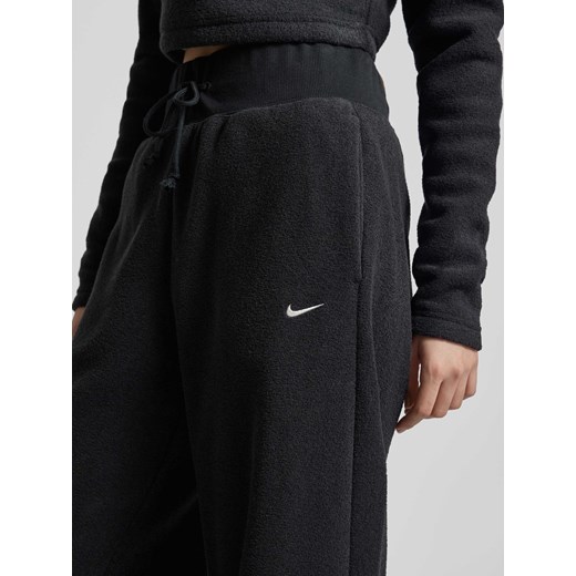 Spodnie dresowe z szeroką nogawką i wyhaftowanym logo Nike XL Peek&Cloppenburg 