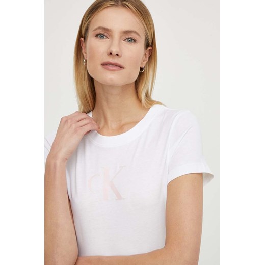 Calvin Klein Jeans t-shirt bawełniany kolor biały ze sklepu ANSWEAR.com w kategorii Bluzki damskie - zdjęcie 170544735