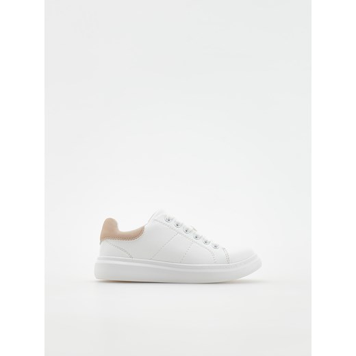Reserved - Sneakersy z imitacji skóry - biały Reserved 30 Reserved
