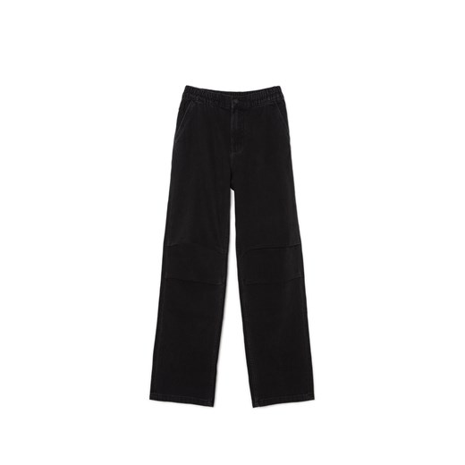Cropp - Czarne jeansy parachute - czarny ze sklepu Cropp w kategorii Spodnie damskie - zdjęcie 170576678