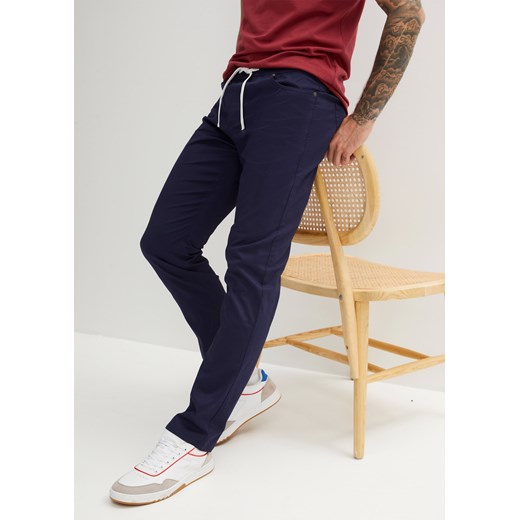 Spodnie w wygodnym fasonie z gumką w talii, Regular Fit Straight ze sklepu bonprix w kategorii Spodnie męskie - zdjęcie 170604139