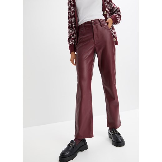 Spodnie ze sztucznej skóry, w krótszej długości ze sklepu bonprix w kategorii Spodnie damskie - zdjęcie 170607049