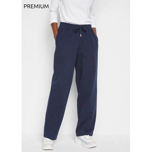 Spodnie dresowe Essential, szerokie nogawki ze sklepu bonprix w kategorii Spodnie damskie - zdjęcie 170616818