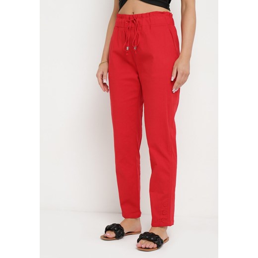 Czerwone Spodnie z Gumką w Pasie i Ściągaczami Lacrui ze sklepu Born2be Odzież w kategorii Spodnie damskie - zdjęcie 170628097