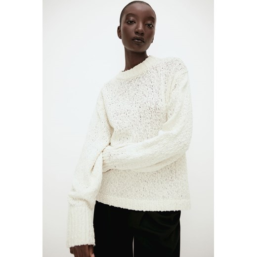 Sweter damski beżowy H & M casualowy z okrągłym dekoltem 