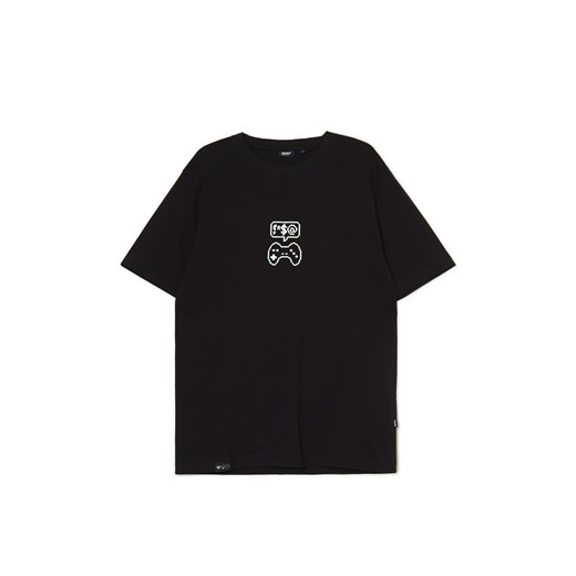 Cropp - Czarny t-shirt z gamingowym motywem - czarny ze sklepu Cropp w kategorii T-shirty męskie - zdjęcie 170652637