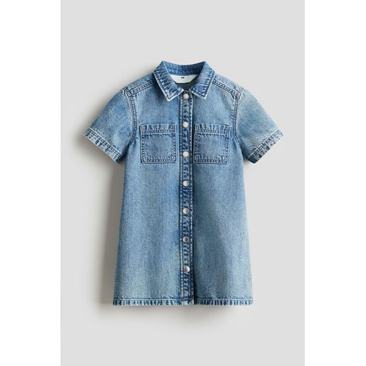 H & M - Trapezowa dżinsowa szmizjerka - Niebieski ze sklepu H&M w kategorii Sukienki dziewczęce - zdjęcie 170667139