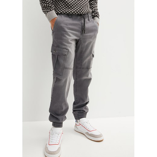 Dżinsy dresowe Regular Fit Straight z kieszeniami z boku nogawki ze sklepu bonprix w kategorii Jeansy męskie - zdjęcie 170682568