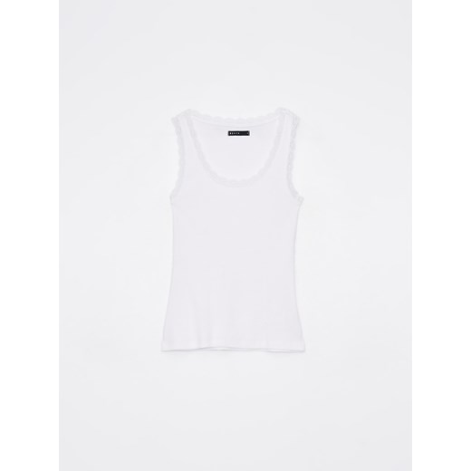 Mohito - Top z ozdobną koronką - biały ze sklepu Mohito w kategorii Bluzki damskie - zdjęcie 170686609