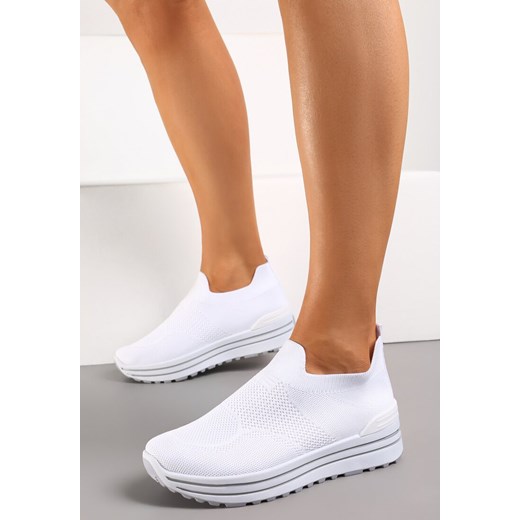 Buty sportowe damskie Born2be