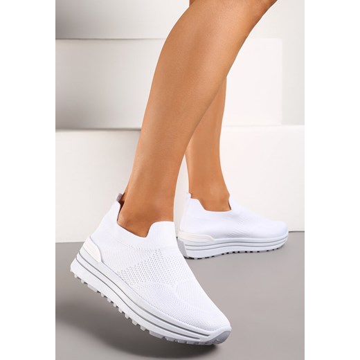Buty sportowe damskie Born2be