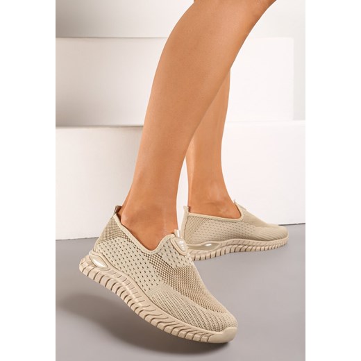 Buty sportowe damskie Born2be bez zapięcia