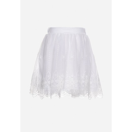 Biała Rozkloszowana Spódnica z Gumką w Pasie Ozdobiona Haftem Niwira ze sklepu Born2be Odzież w kategorii Spódnice dziewczęce - zdjęcie 170712437