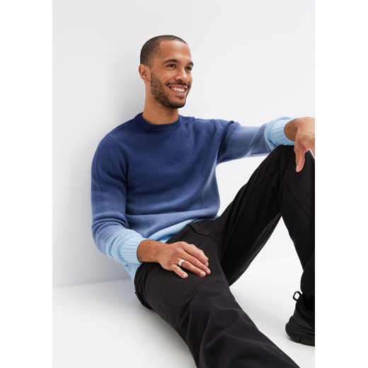 Sweter w cieniowanym kolorze ze sklepu bonprix w kategorii Swetry męskie - zdjęcie 170741727