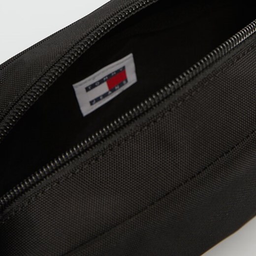 TOMMY HILFIGER TOREBKA TJW ESS DAILY CROSSOVER Tommy Hilfiger ONE SIZE Symbiosis