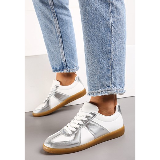 Srebrno-Białe Sneakersy w Stylu Klasycznych Tenisówek Filtris ze sklepu born2be.pl w kategorii Buty sportowe damskie - zdjęcie 170768325