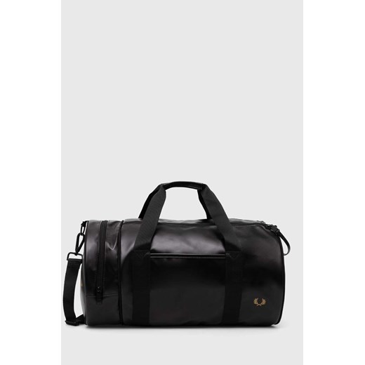 Fred Perry torba Tonal Classic Barrel Bag kolor czarny L7260.774 ze sklepu PRM w kategorii Torby podróżne - zdjęcie 170770238