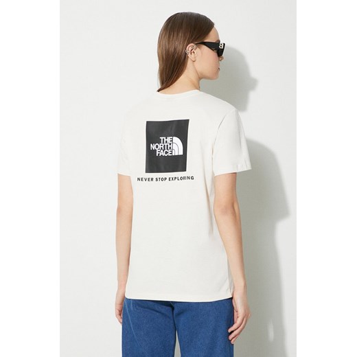 The North Face t-shirt bawełniany W S/S Relaxed Redbox Tee damski kolor beżowy NF0A87NKQLI1 ze sklepu PRM w kategorii Bluzki damskie - zdjęcie 170770296