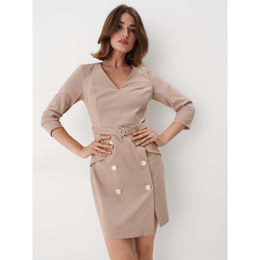 Mohito - Sukienka mini z paskiem - beżowy Mohito 44 wyprzedaż Mohito