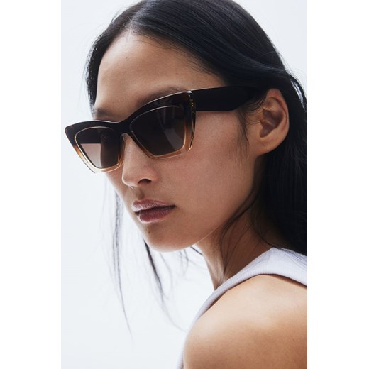 H & M - Polaryzacyjne okulary przeciwsłoneczne - Brązowy ze sklepu H&M w kategorii Okulary przeciwsłoneczne damskie - zdjęcie 170781907