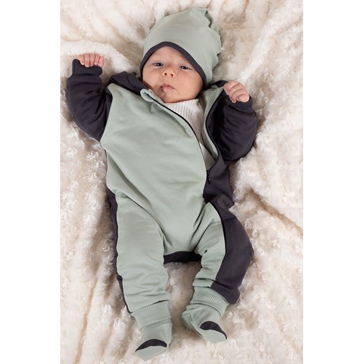 Bawełniana czapka niemowlęca w kolorze oliwkowym ze sklepu 5.10.15 w kategorii Czapki dziecięce - zdjęcie 170808119