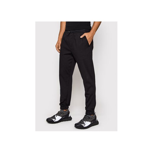 Boss Spodnie materiałowe Lamont 69 50458512 Czarny Regular Fit ze sklepu MODIVO w kategorii Spodnie męskie - zdjęcie 170848487