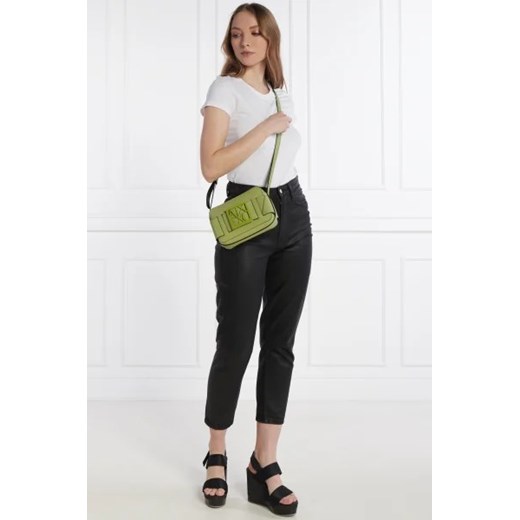 Listonoszka Armani Exchange ze skóry ekologicznej