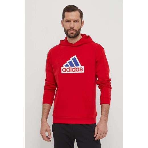 adidas bluza męska kolor czerwony z kapturem z nadrukiem IS8338 ze sklepu ANSWEAR.com w kategorii Bluzy męskie - zdjęcie 170866818