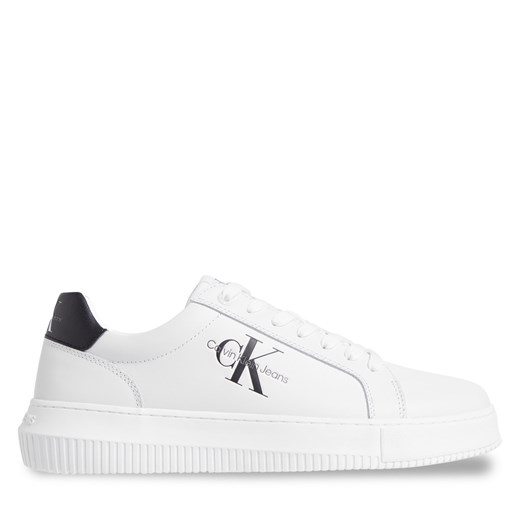 Sneakersy Calvin Klein Jeans Chunky Cupsole Monologo YM0YM00681 Biały ze sklepu eobuwie.pl w kategorii Trampki męskie - zdjęcie 170867629