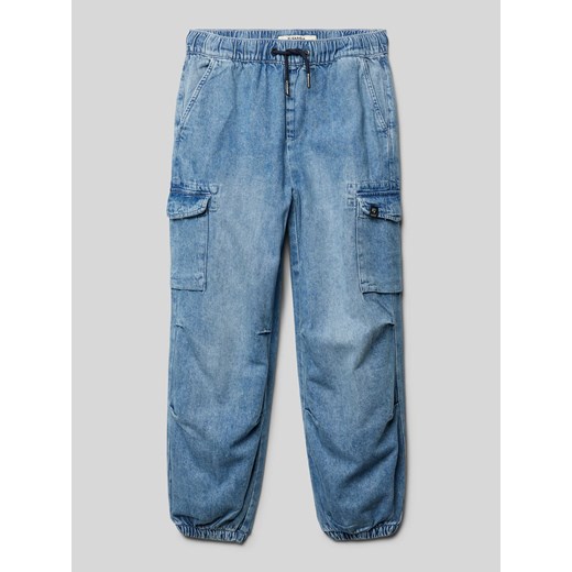 Jeansy z kieszeniami cargo ze sklepu Peek&Cloppenburg  w kategorii Spodnie chłopięce - zdjęcie 170868919