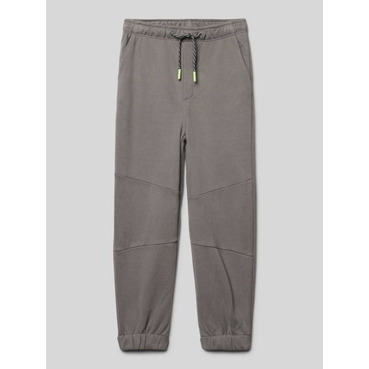 Spodnie dresowe z elastycznym ściągaczem ze sklepu Peek&Cloppenburg  w kategorii Spodnie chłopięce - zdjęcie 170898299
