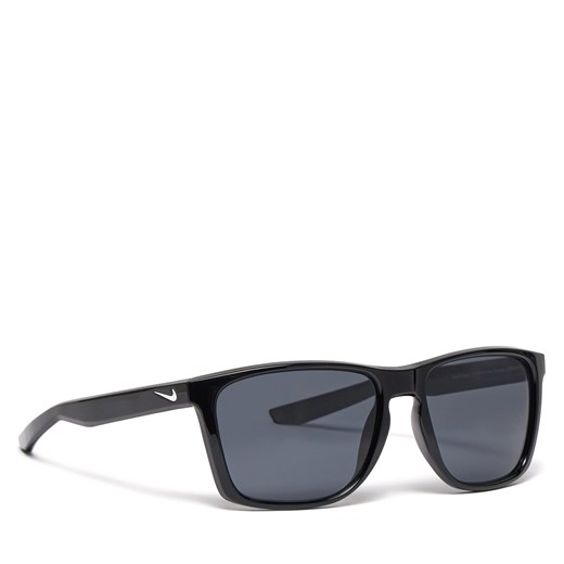 Okulary przeciwsłoneczne Nike FD1692 Black/Dark Grey 010 ze sklepu eobuwie.pl w kategorii Okulary przeciwsłoneczne męskie - zdjęcie 170910299