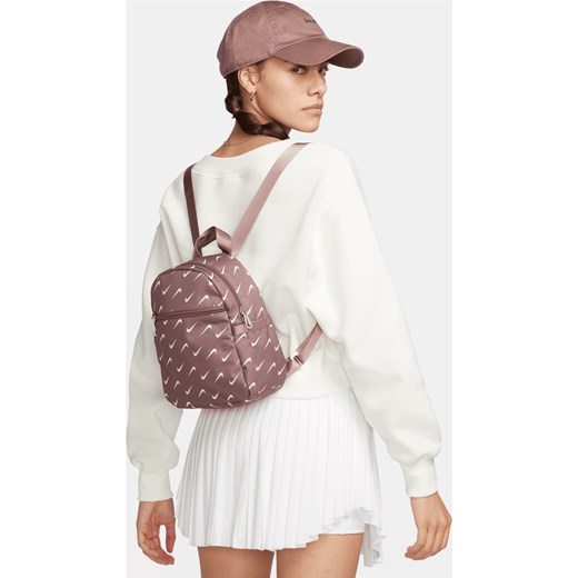 Damski plecak mini Nike Sportswear Futura 365 (6 l) - Fiolet ze sklepu Nike poland w kategorii Plecaki - zdjęcie 170914067