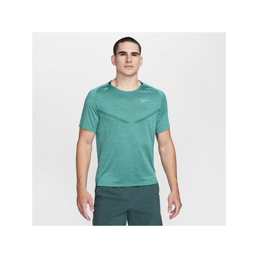 Męska koszulka z krótkim rękawem do biegania Nike Dri-FIT ADV TechKnit - Zieleń ze sklepu Nike poland w kategorii T-shirty męskie - zdjęcie 170914276