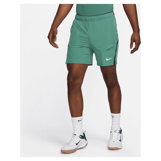 Męskie spodenki tenisowe Dri-FIT 18 cm NikeCourt Advantage - Zieleń ze sklepu Nike poland w kategorii Spodenki męskie - zdjęcie 170914466