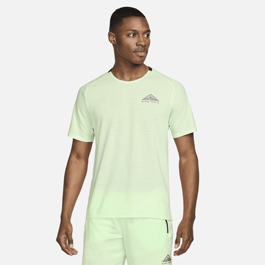 T-shirt męski Nike z krótkimi rękawami na lato 