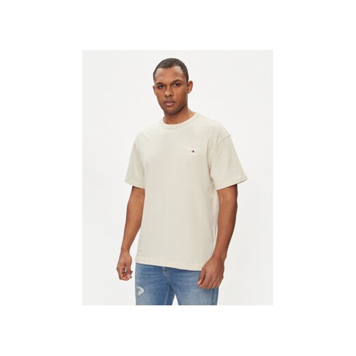 Tommy Jeans T-Shirt DM0DM18872 Beżowy Regular Fit ze sklepu MODIVO w kategorii T-shirty męskie - zdjęcie 170918676