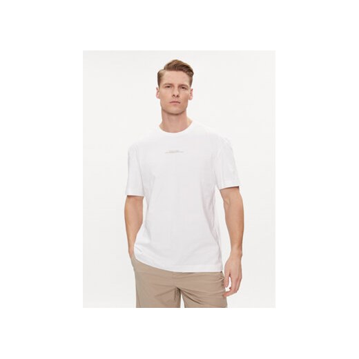 Calvin Klein T-Shirt Linear Back Logo K10K112486 Biały Regular Fit ze sklepu MODIVO w kategorii T-shirty męskie - zdjęcie 170919205