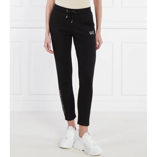 EA7 Spodnie dresowe | Regular Fit ze sklepu Gomez Fashion Store w kategorii Spodnie damskie - zdjęcie 170920035