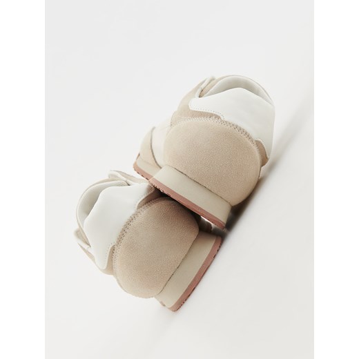 Reserved - Sneakersy ze skórzanymi wstawkami - złamana biel Reserved 39 Reserved