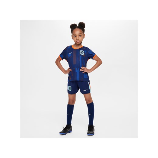 Trzyczęściowy strój piłkarski dla małych dzieci Nike Holandia Stadium 2024 (wersja wyjazdowa) – replika - Niebieski ze sklepu Nike poland w kategorii Komplety dziewczęce - zdjęcie 170947487