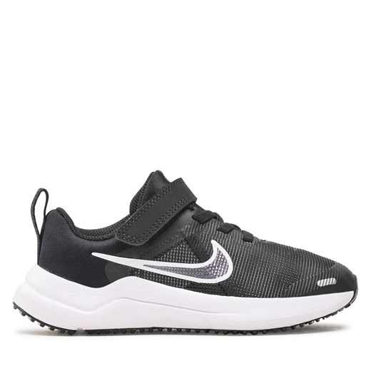 Sneakersy Nike Downshifter 12 Nn (PSV) DM4193 003 Czarny ze sklepu eobuwie.pl w kategorii Buty sportowe dziecięce - zdjęcie 170963226