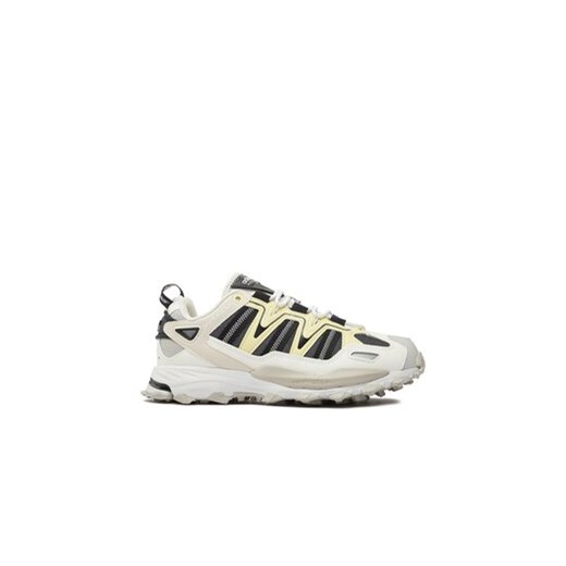 adidas Sneakersy Hyperturf Shoes IE2102 Biały ze sklepu MODIVO w kategorii Buty sportowe męskie - zdjęcie 170968798