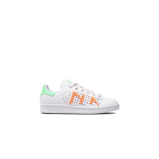 adidas Sneakersy Stan Smith W GX2047 Biały ze sklepu MODIVO w kategorii Buty sportowe damskie - zdjęcie 170970776
