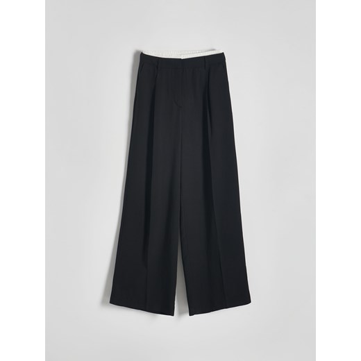 Reserved - Spodnie z lyocellu z bieliźnianą wstawką - czarny ze sklepu Reserved w kategorii Spodnie damskie - zdjęcie 170980597