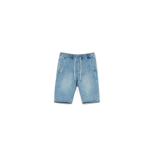 Cropp - Niebieskie jeansowe szorty typu jogger - niebieski ze sklepu Cropp w kategorii Spodenki męskie - zdjęcie 171000455