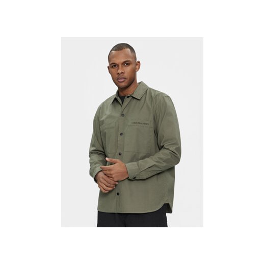 Calvin Klein Jeans Koszula Relaxed Shirt J30J324612 Zielony Relaxed Fit ze sklepu MODIVO w kategorii Koszule męskie - zdjęcie 171027169